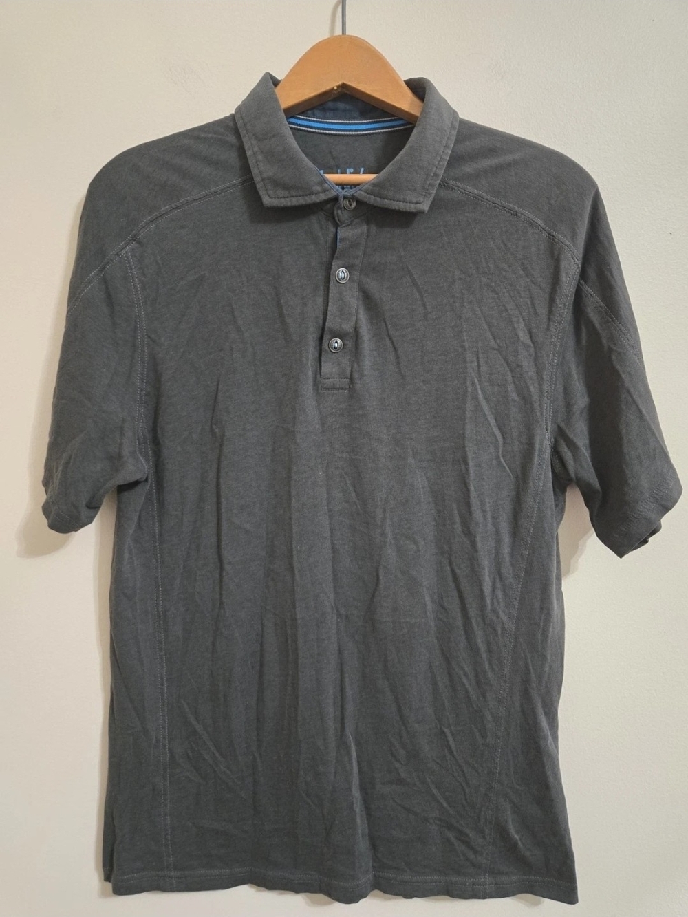 Kuhl Brazen KuhlDry Polo Shirt Men's M Carbon Gray Tencel Performance EUC